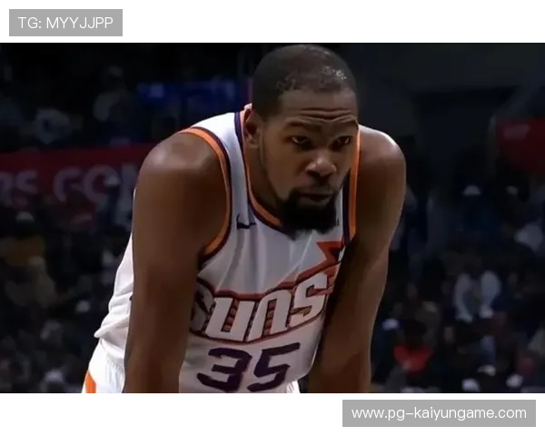 太阳杜兰特展现传球视野，精准助攻队友得分——场上信任与默契的新篇章