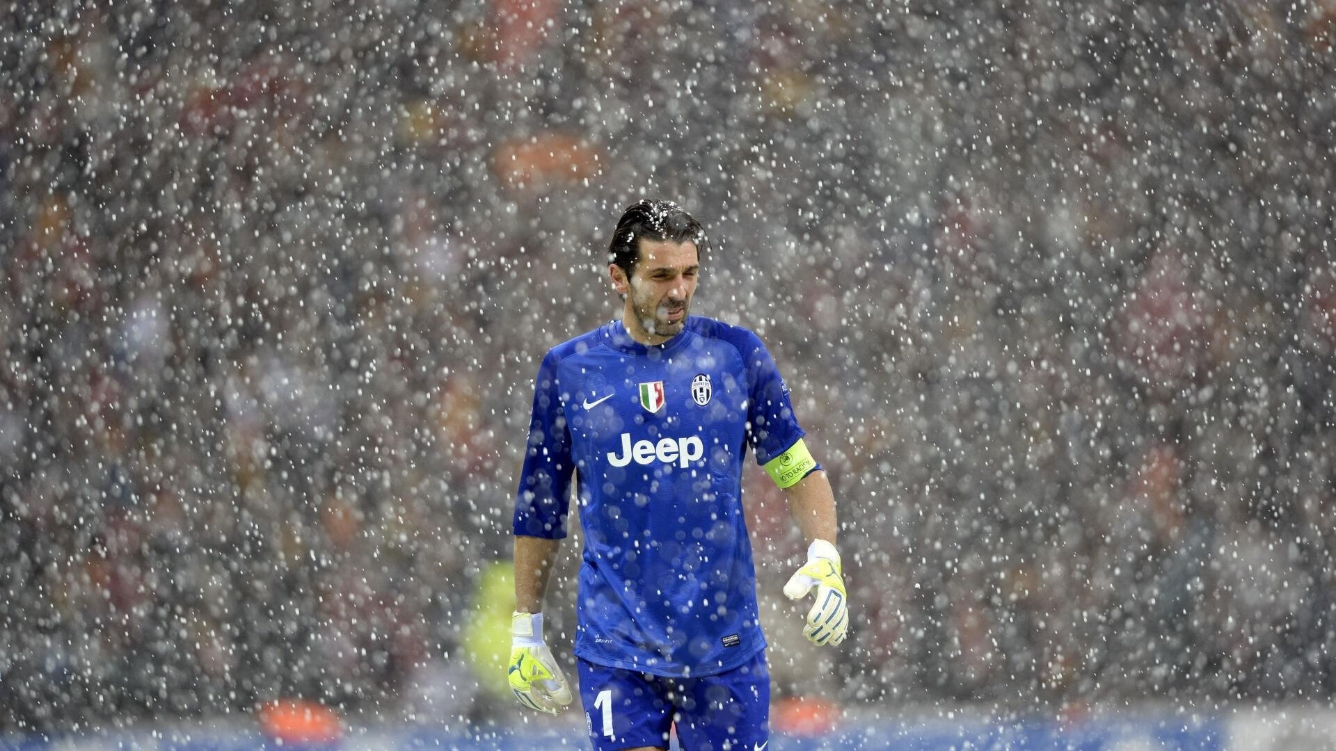 欧冠半决赛：巴萨与拜仁再踢两回合 这一次终由巴萨笑到最后